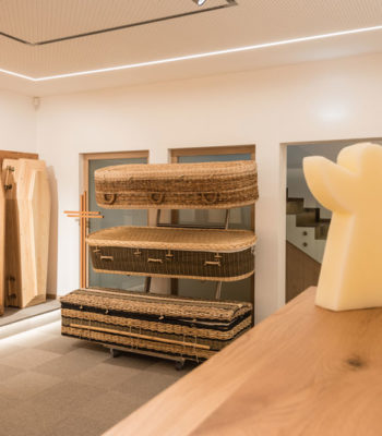 garten-der-rose-11 Garten der Rose - Sarg-Präsentation